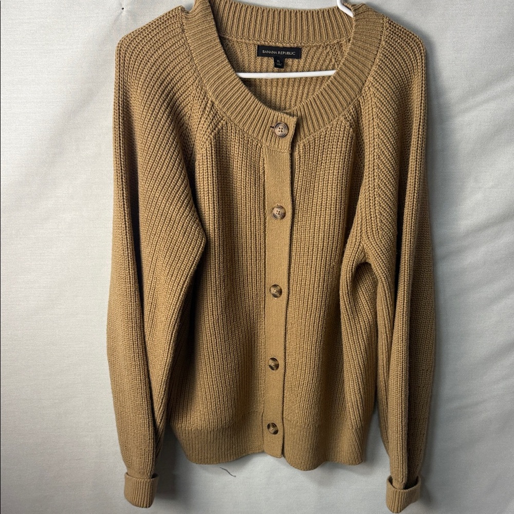 Banana Republic Camel Ribbed Button-Front Cardigan Sweater